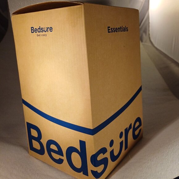 NWT Super Soft & Plush! 60"x50" Bedsure Blanket Blue Chenille Lightweight 10 ozs - Picture 2 of 14